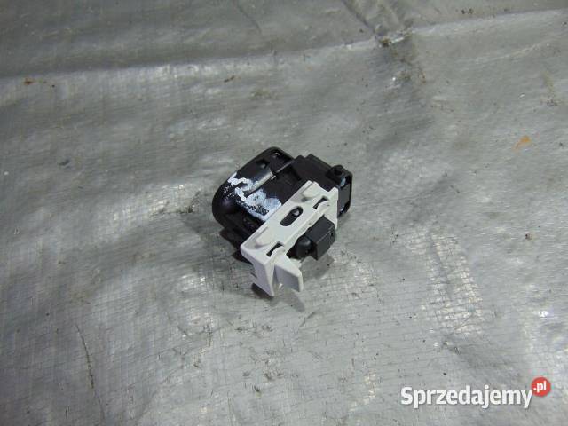 PRZYCISK SZYBY MERCEDES W209