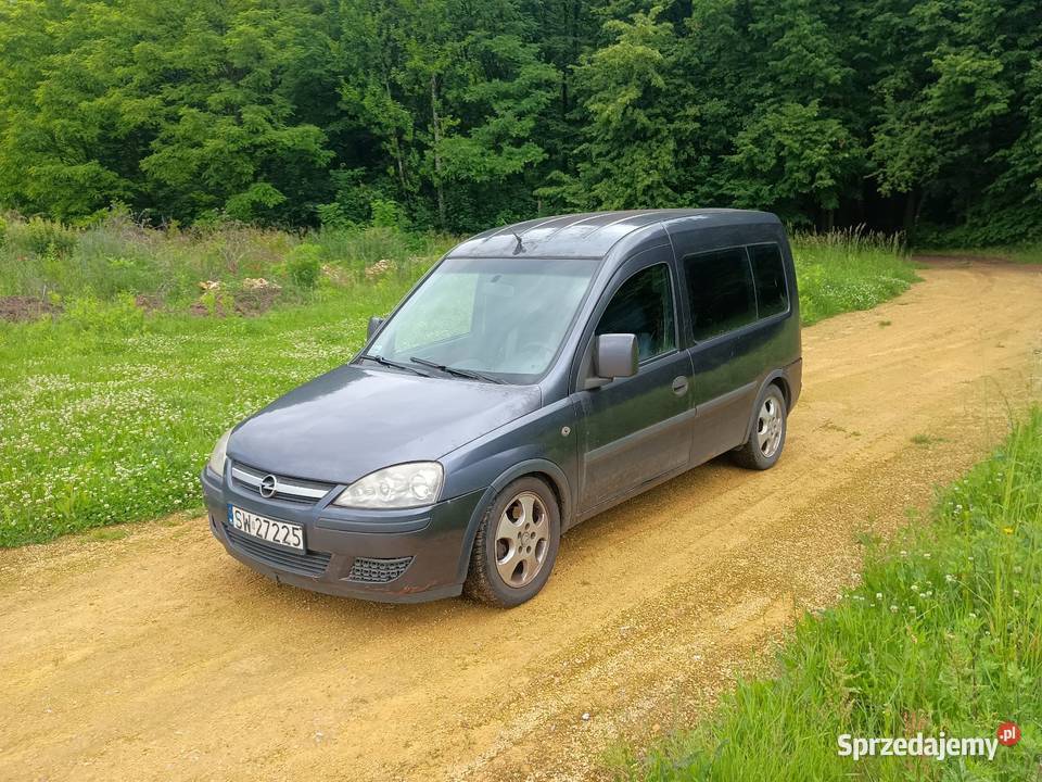 Opel combo 17 diesel możliwa zamiana kupiony w polskim salonie Radzionków