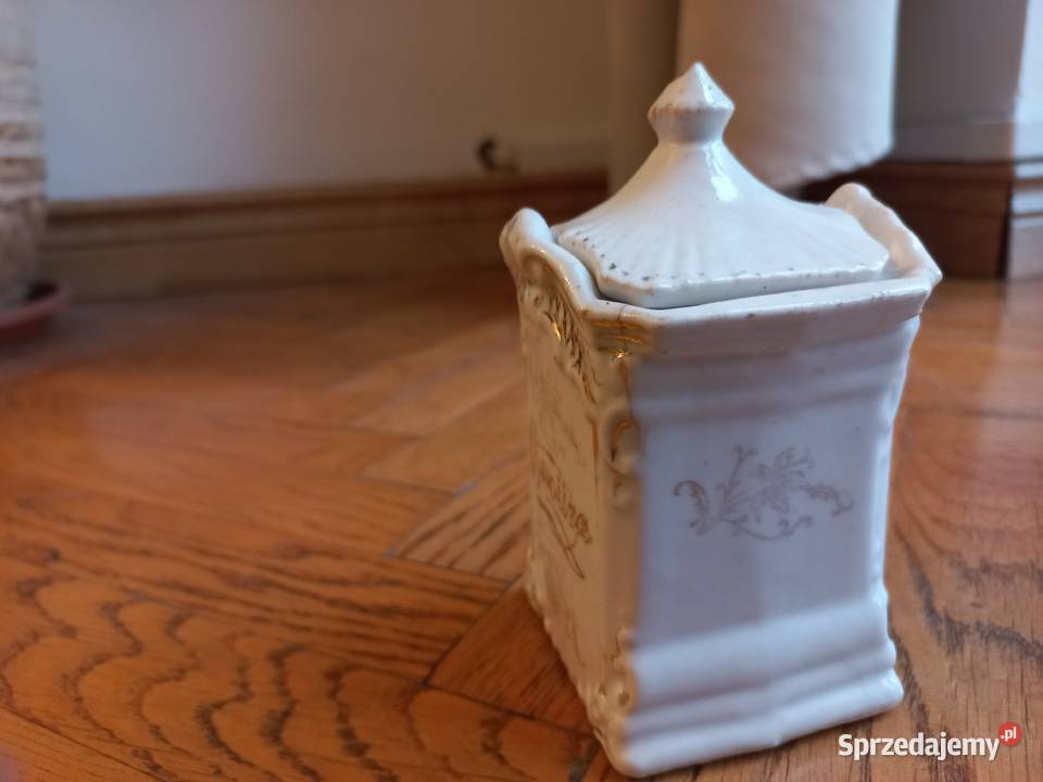 zabytkowy porcelanowy przyprawnik Piastów