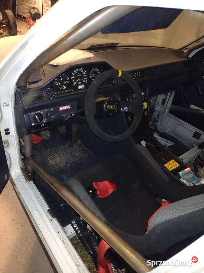 Mercedes 124 rallydrift W124