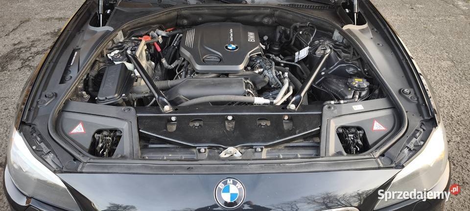 BMW Seria 5 520d Touring xDrive Roczyny
