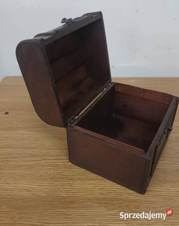 Drewniana szkatułka sprzedam