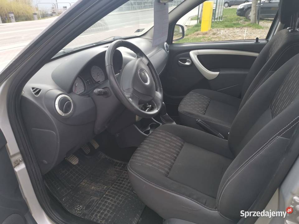 Dacia Sandero Niebocko