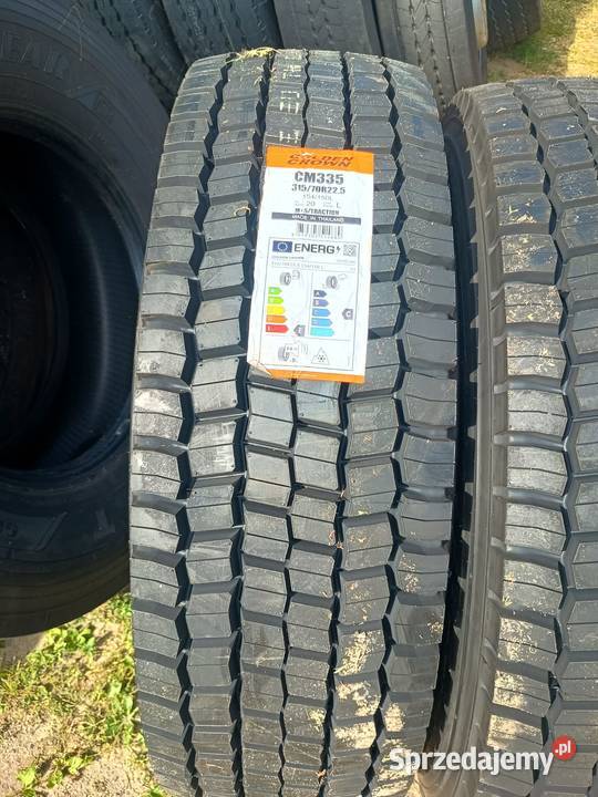 Golden Crown 335 31580 R225 Opony napędowe 4 Zarębki sprzedam