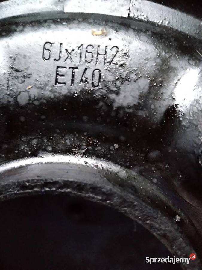 Opony zimowe 205x55x16 z felgami stalowymi Audi podlaskie Dąbrowa Białostocka sprzedam