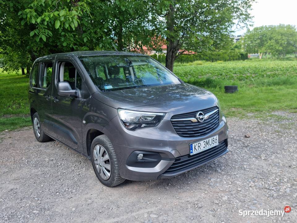 Salon Polska ASO Serwis IWŁ IREJ 2019Stan F VAT diesel podkarpackie Przeworsk