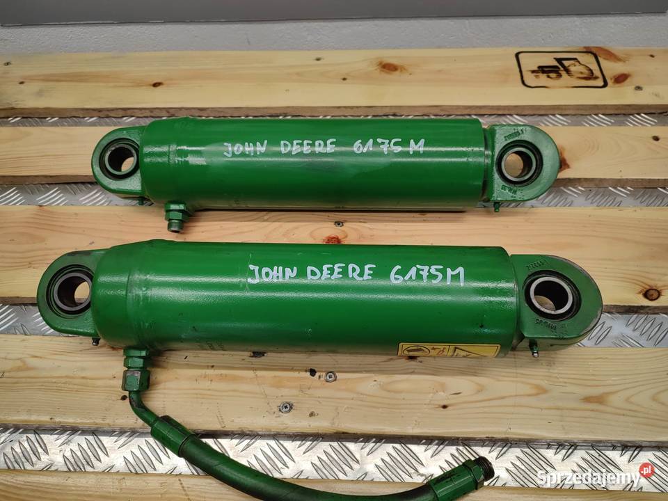 Siłownik hydrauliczny podnośnika John Deere Motoryzacja Wilkowo