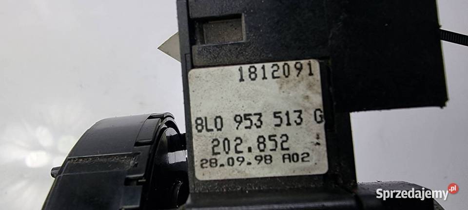 PRZEŁĄCZNIK ZESPOLONY SKODA OCTAVIA I 8L0953513G Lipno