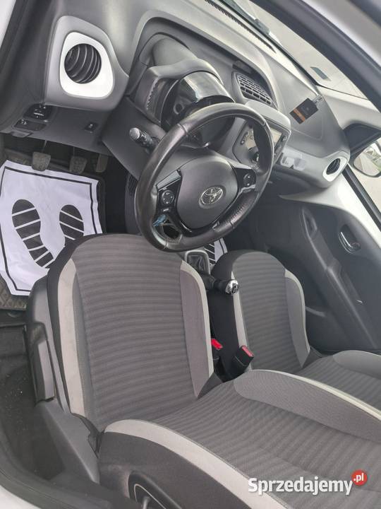 Toyota Aygo xplay Aygo X śląskie Żory