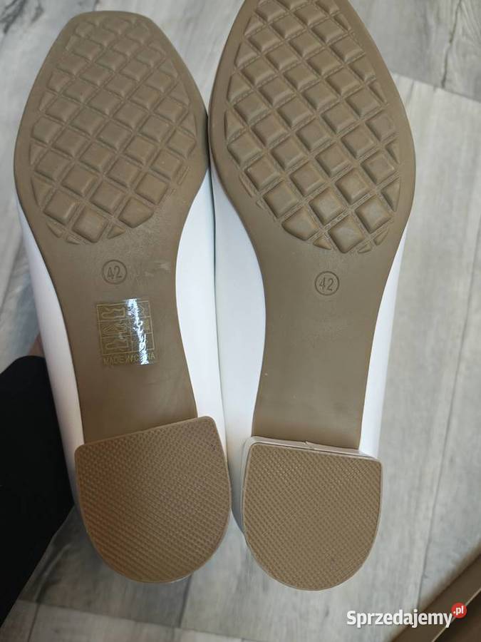 42 Białe Mega wygodne czółenka wieczorowe NOWE inna małopolskie Kraków