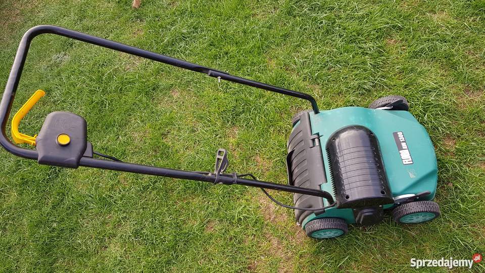 Wertykulator i aerator Flora AW 1300