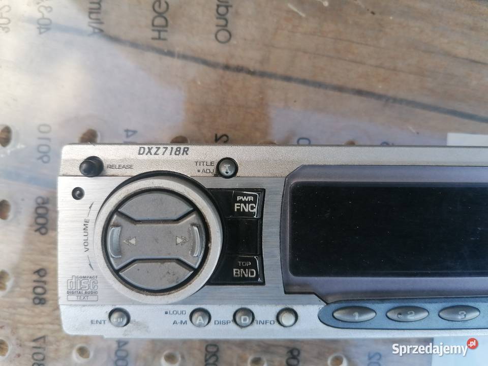 Clarion DXZ 718R panel Jarosławiec sprzedam