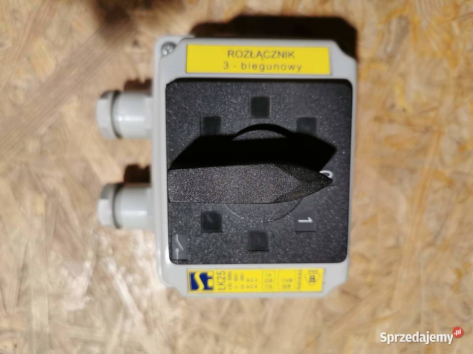 Rozłącznik krzywkowy 0 1 3P 25A w obudowie ŁK25 Kiełczów
