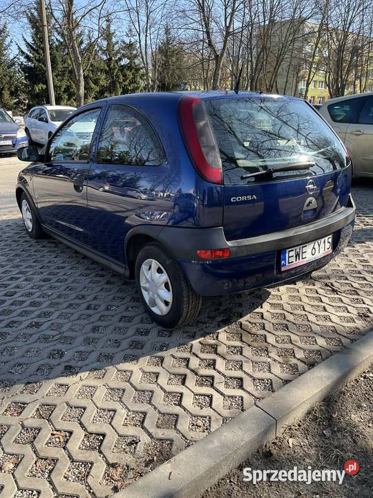OPEL CORSA C 10 benzyna 2003 klimatyzacja Opel łódzkie Zgierz