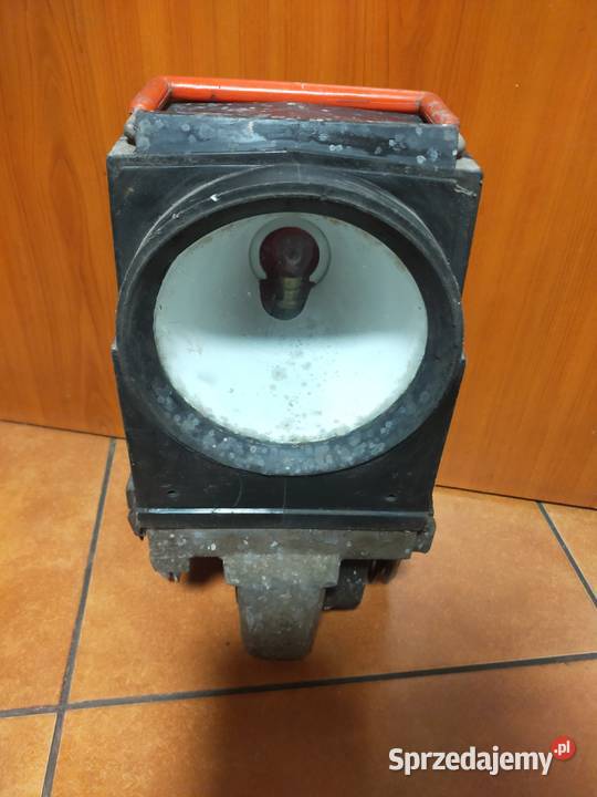 Stara lampa PKP ELN 8 ZWUS Szamocin