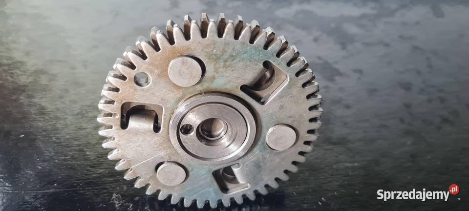 Yamaha XC 180 Cygnus wałek rozrządu