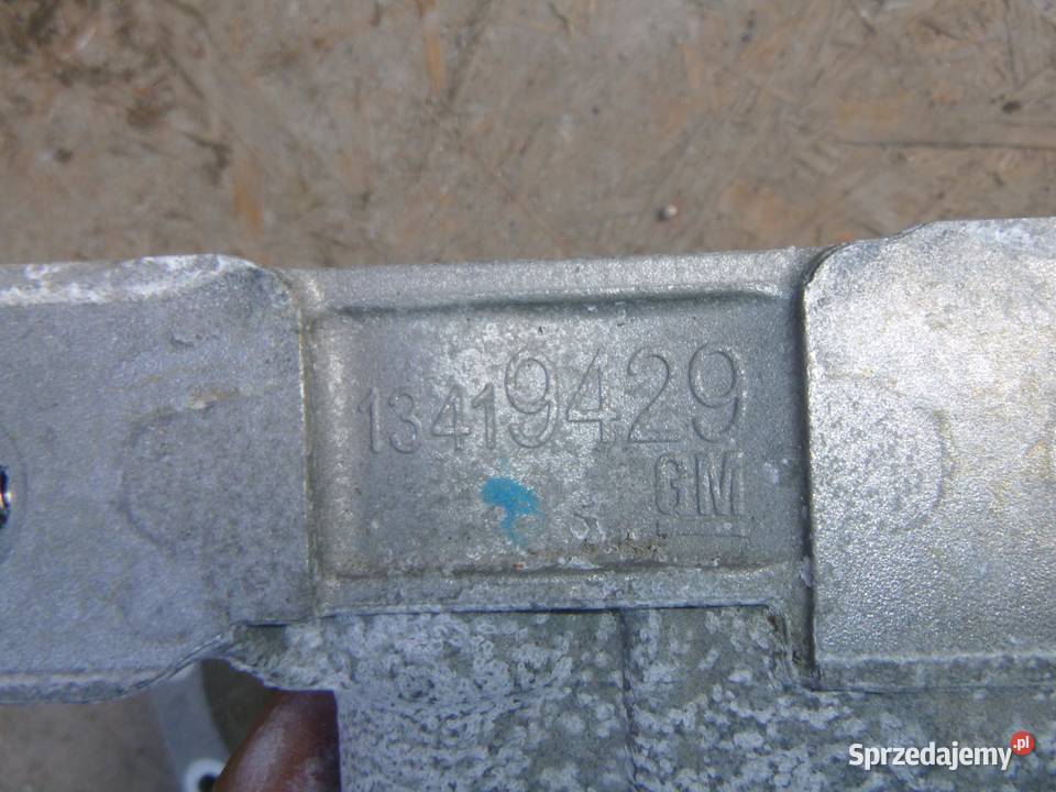 ŁAPA SILNIKA OPEL ASTRA K V 14 16V 13419429