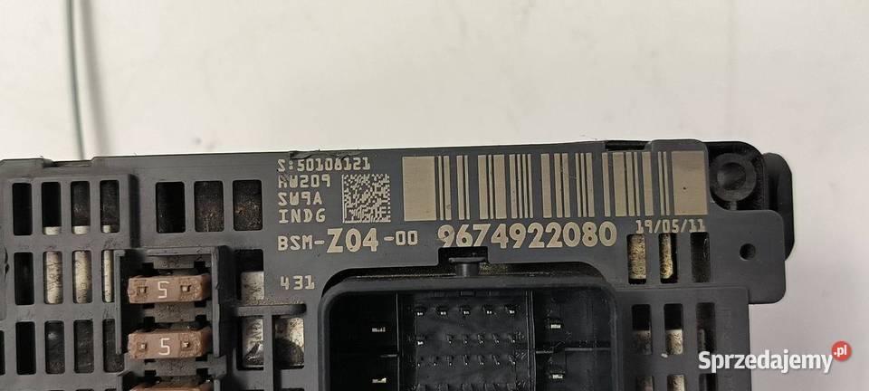 SKRZYNKA BEZPIECZNIKÓW PEUGEOT 508 9674922080 osobowe