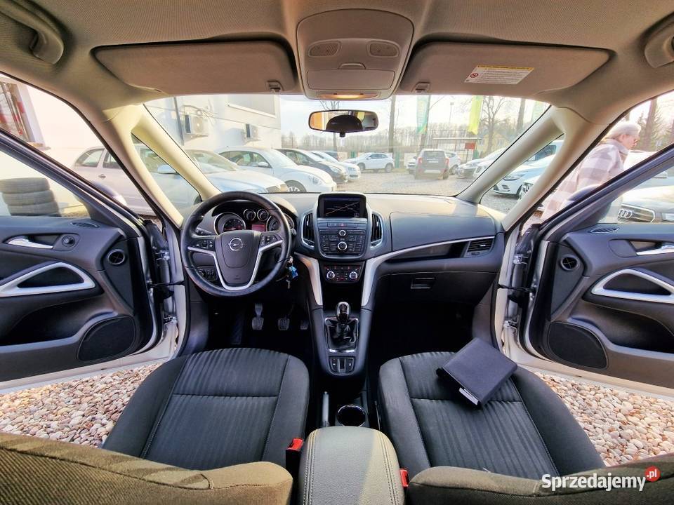 OPEL ZAFIRA C 14 BENZYNA 7 OSOBOWY Białystok