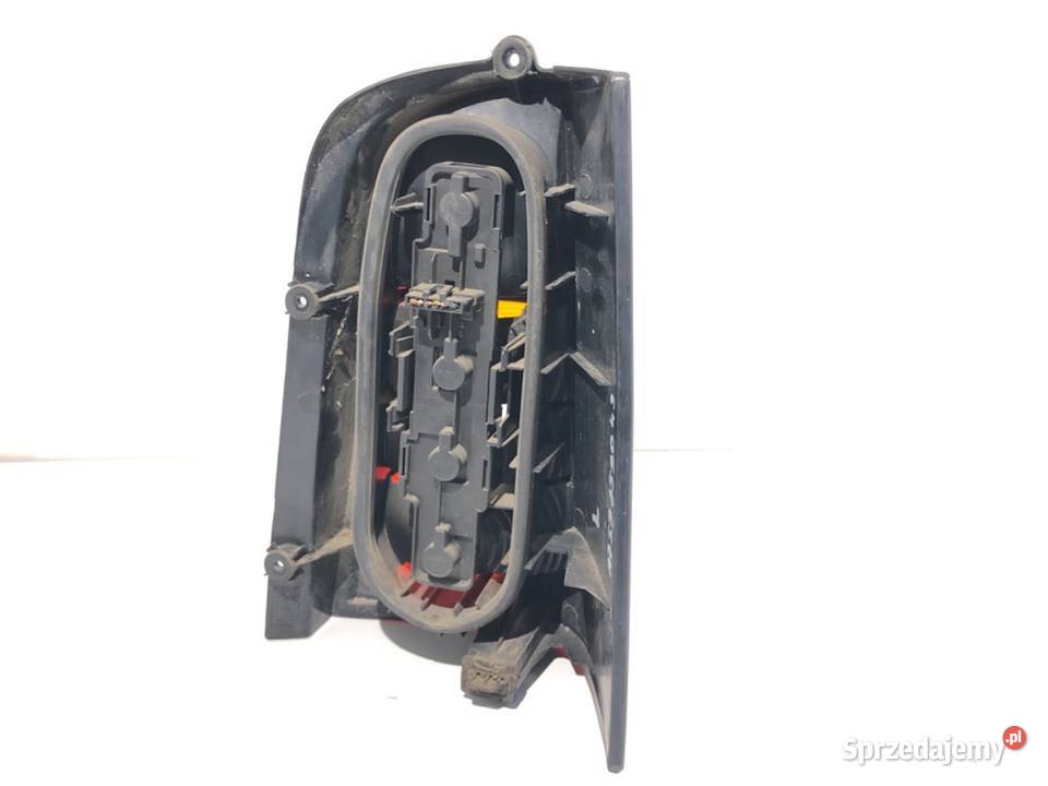 LAMPA LEWY TYŁ MERCEDES W639 6388201264 sprzedam