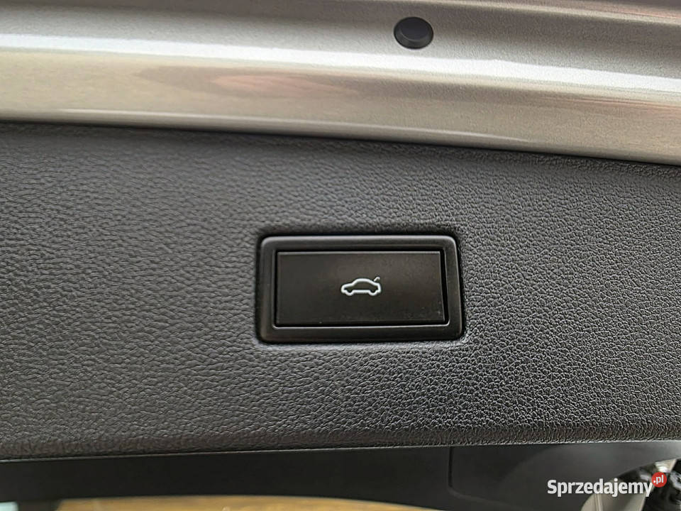 Volkswagen Tiguan serwis ASO automat 4x4 hak II centralny zamek