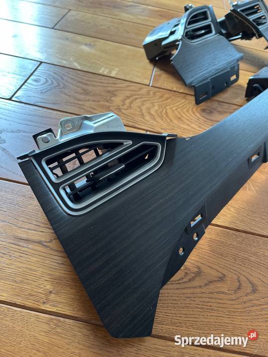 Tesla model s dekory kratki wentylacyjne deska sprzedam