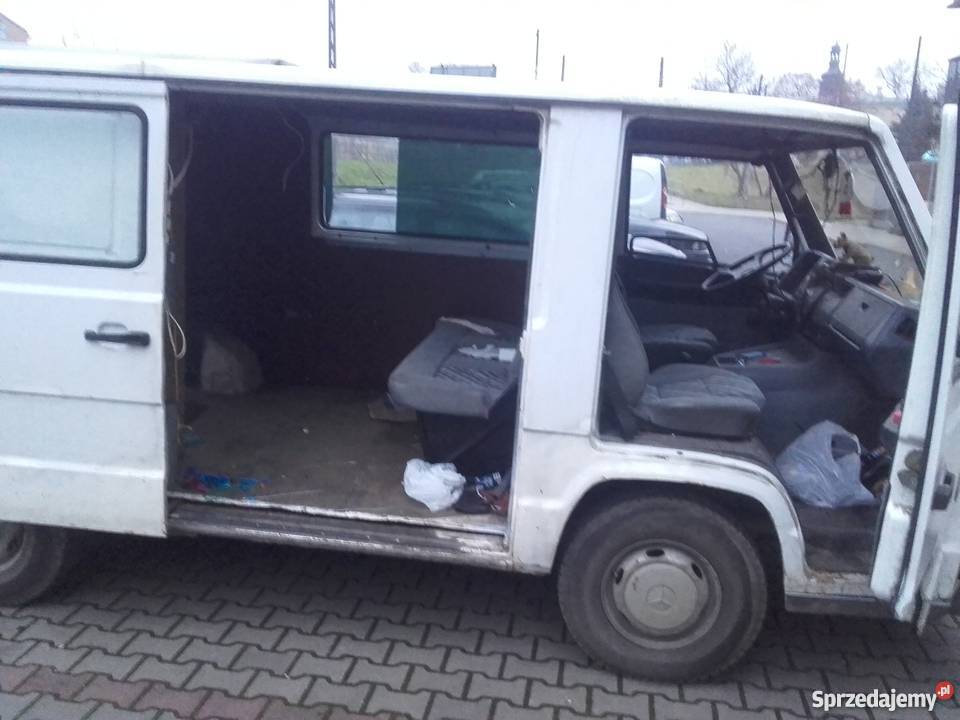 Sprzedam mercedesa mb 100 biały małopolskie Kraków