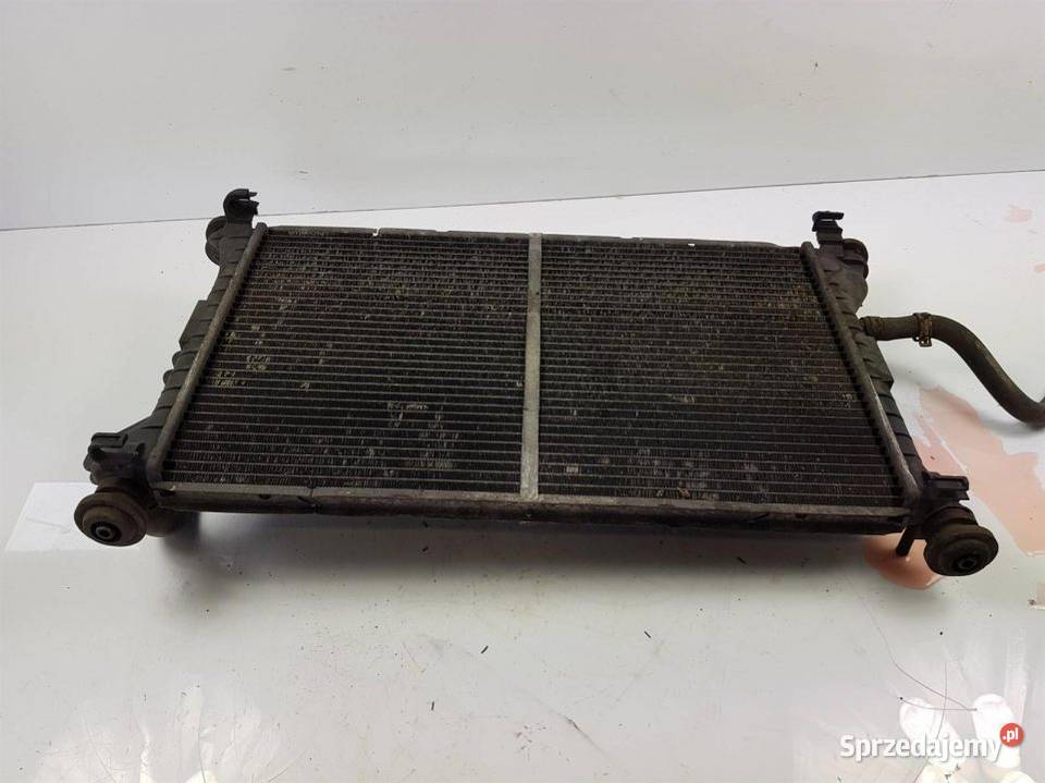 CHŁODNICA WODY FORD FOCUS MK1 98AW8K160PF Lipno