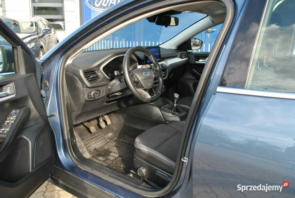 Ford Focus Kombi Connected 15 EcoBlue 120 ASO niebieski Białystok