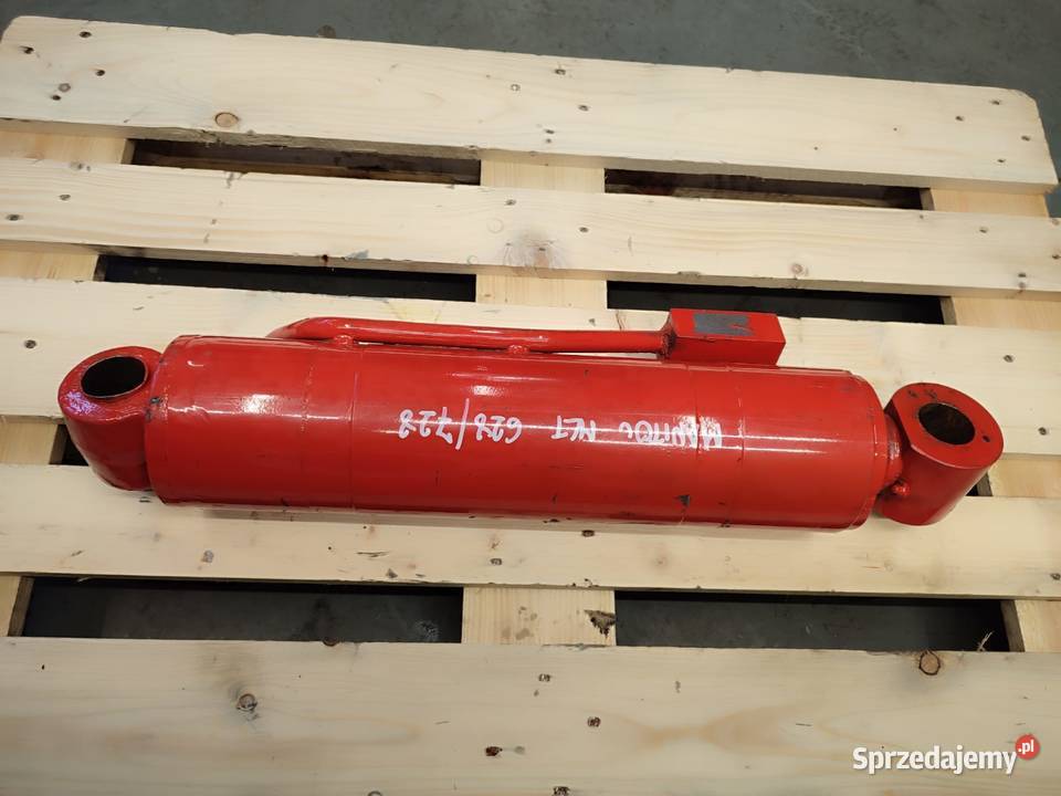 Siłownik wychyłu łyżki Manitou MLT 628 Wilkowo