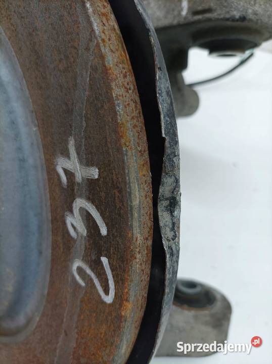 ZWROTNICA PRAWY TYŁ KL 32 B Jeep Cherokee V 2014