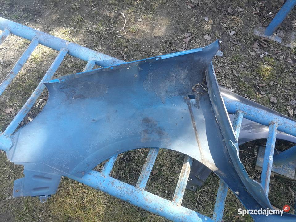 Reno Kangoo błotnik prawy 2003r osobowe świętokrzyskie Górno