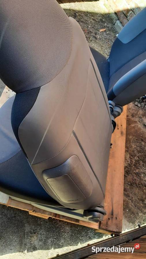 fotel lewy Toyota Aygo I 0514 Citroen c1 3 drzwi osobowe dolnośląskie Dębno