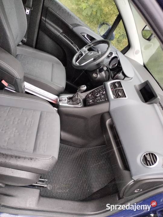 Opel Meriva 14 turbo bogate wyposażenie światła LED Skulsk