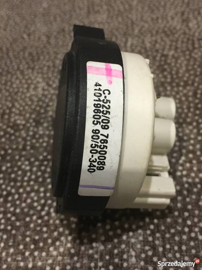 Hydrostat presostat 7650089 pralka Candy Hoover