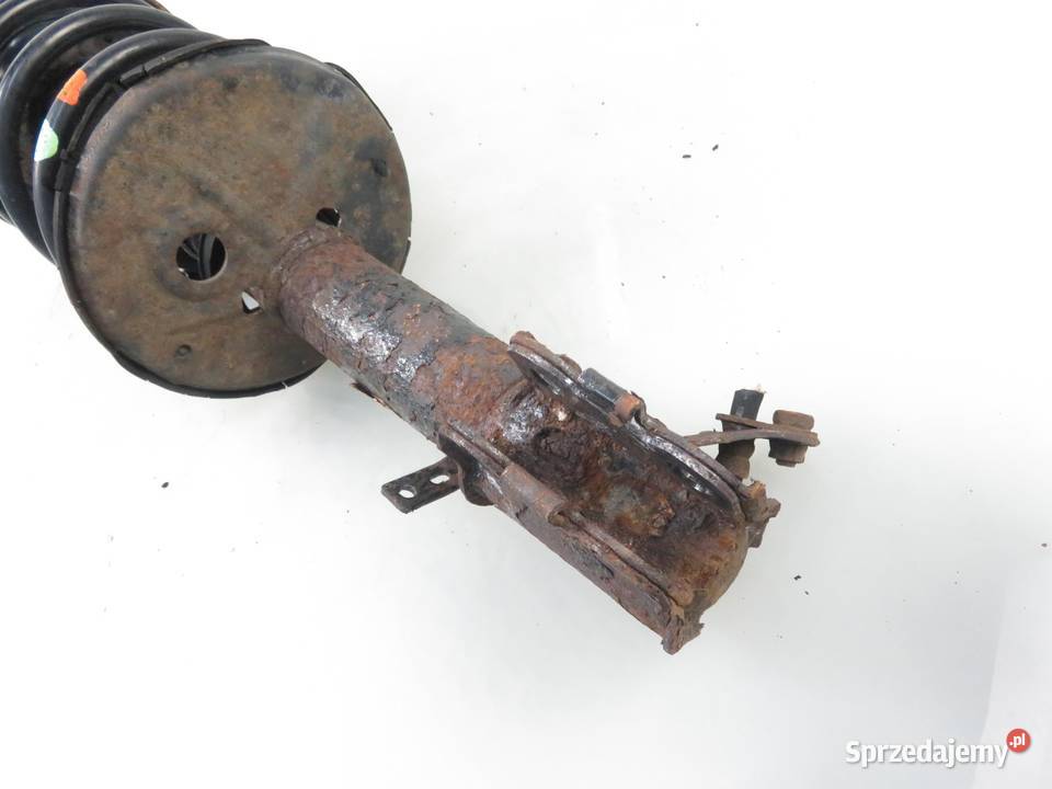 MCPERSON PRAWY PRZEDNI TOYOTA COROLLA VIII E11 sprzedam