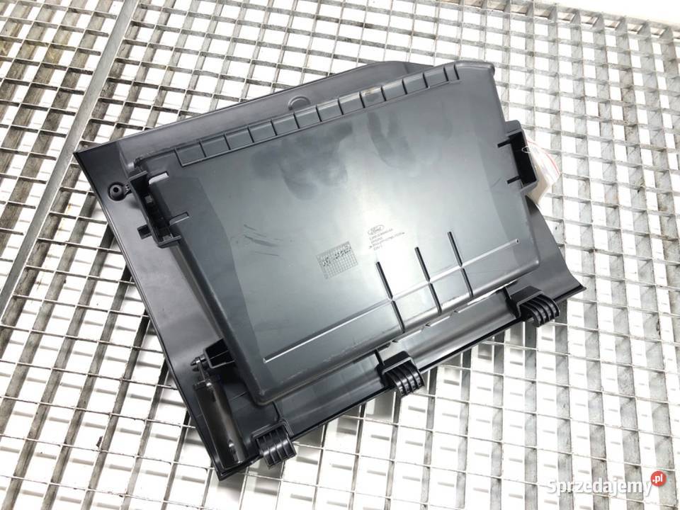 SCHOWEK PASAŻERA FORD ESCAPE IV Hatchback 1924 sprzedam