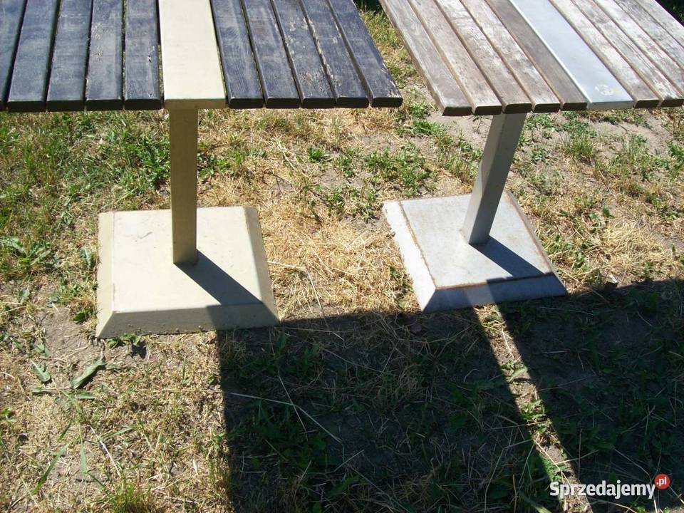 Stół ogrodowy kwadratowy metalowo drewniany Meble ogrodowe