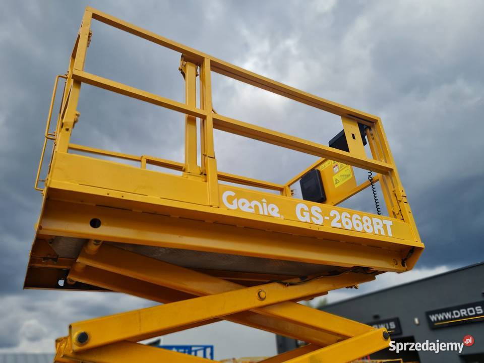 Podnośnik nożycowy spalinowy Genie GS2668RT wys Dąbrowa Tarnowska sprzedam