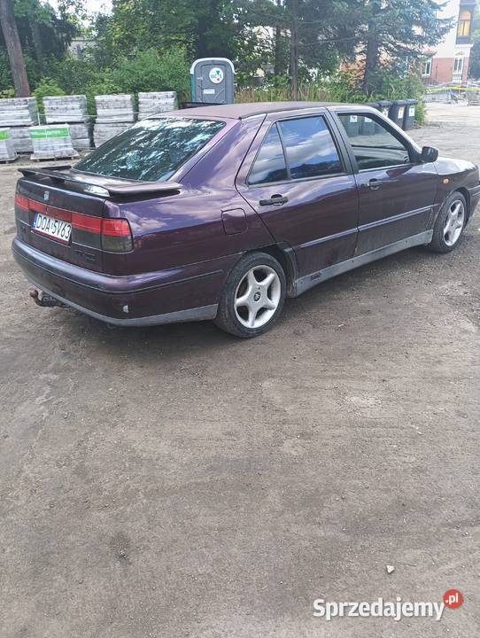 Sprzedam seat toledo mk1 19 TDI ekonomiczny Nowa Ruda