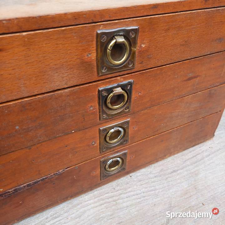 Włoska przedwojenna drewniana szafeczka 4 Warszawa sprzedam