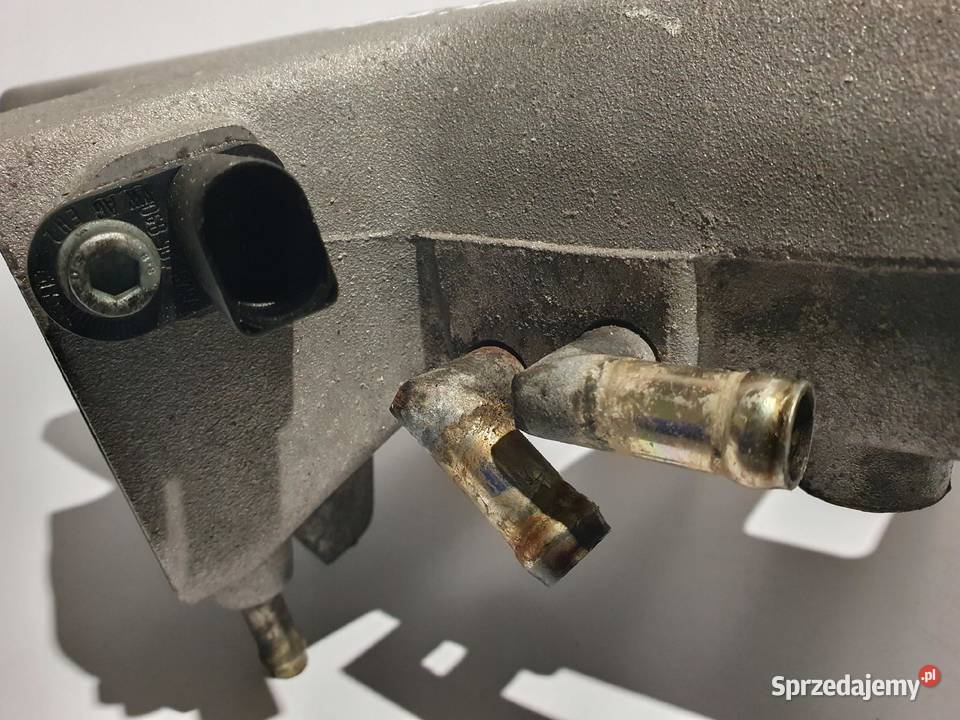 KOLEKTOR SSĄCY Audi A4 B6 18 T turbo 06B133223AC Chełm