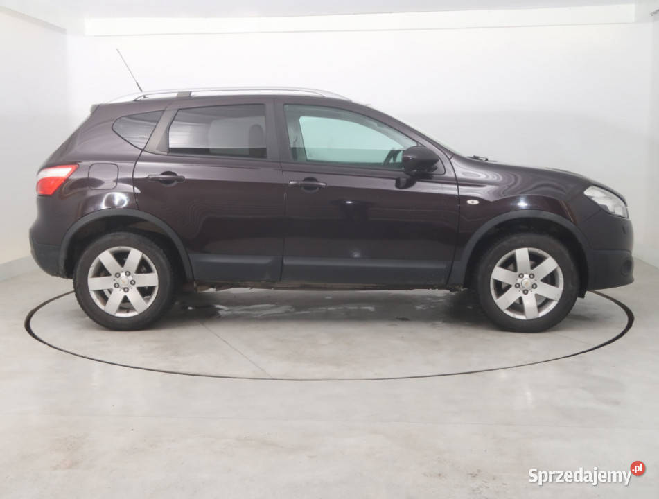 Nissan Qashqai 15 dCi fioletowy Qashqai Bielany Wrocławskie sprzedam