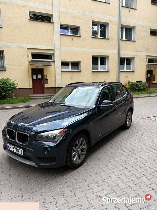 BMW X1 20 benzyna 245 2013r Niezawodny i nieuszkodzony Warszawa