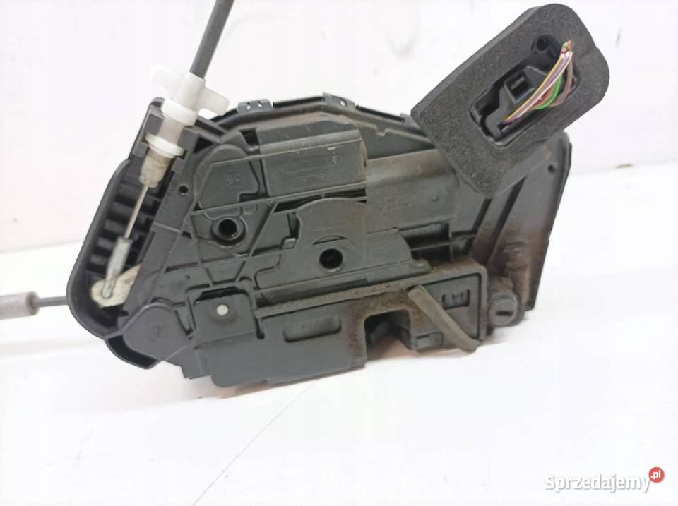 ZAMEK DRZWI TYŁ PRAWY EU A6E5TA839016E Skoda