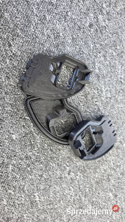 Dekiel zaślepka na wiązkę kable reflektora Audi Kielcza