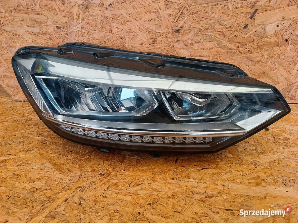 LAMPA PRAWY PRZÓD EU REFLEKTOR 5TB941036B Nowy Tomyśl