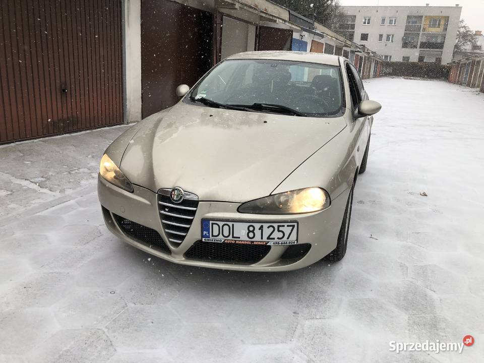 Sprzedam Alfę Romeo 147 16 benzyna welurowa tapicerka Samochody osobowe Oleśnica sprzedam