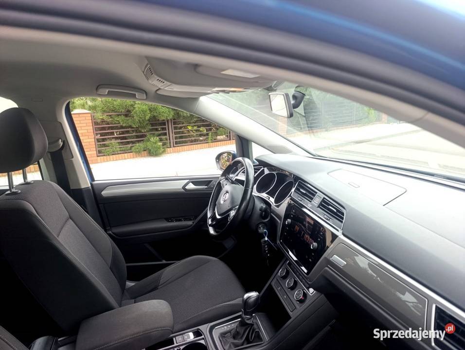VW Touran 2018rTabletNavi Zamiana niebieski Touran Legnica