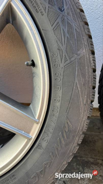 Felgi ALUMINIOWE z oponami zimowymi 24550R18 Syców
